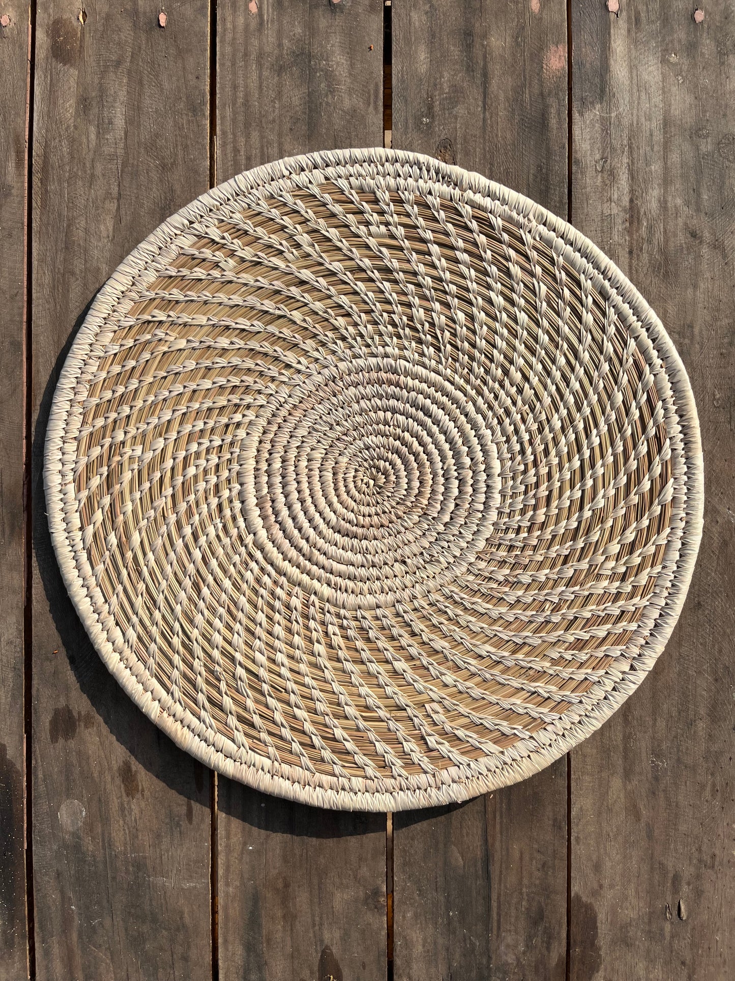 Handcrafted Sabai Grass Round Table Mat – Eco-Friendly, Natural Fiber Placemats for Dining Table Décor and Protection