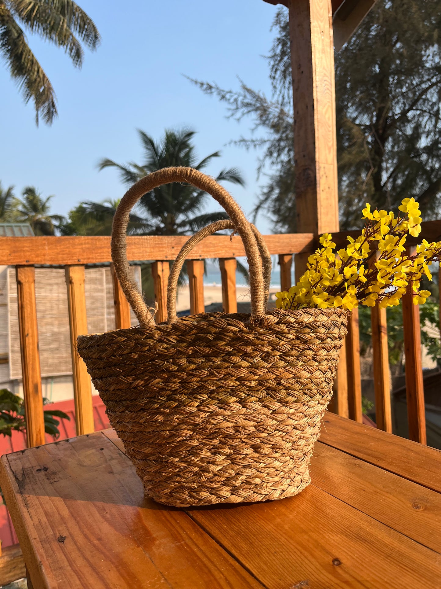 Handcrafted Sabai Grass Tote Bag – Eco-Friendly Green & Natural Color Woven Bag for Décor or Day Outings