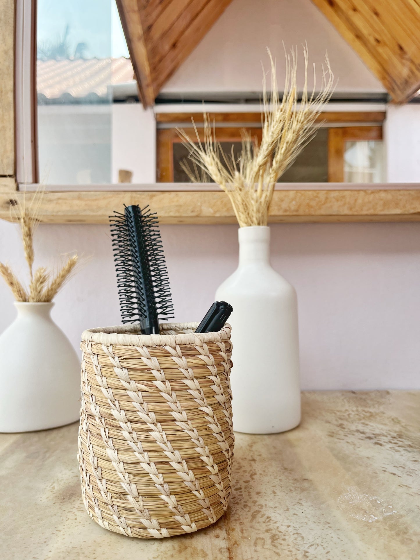 Handcrafted Sabai Grass Stationery Holder - Eco-Friendly, Versatile & Stylish Desk Organizer